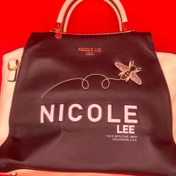 👜 Authentic Nicole Lee USA Bee Embroidered Handbag – B&W & Gold Elegance - Picture 3 of 6